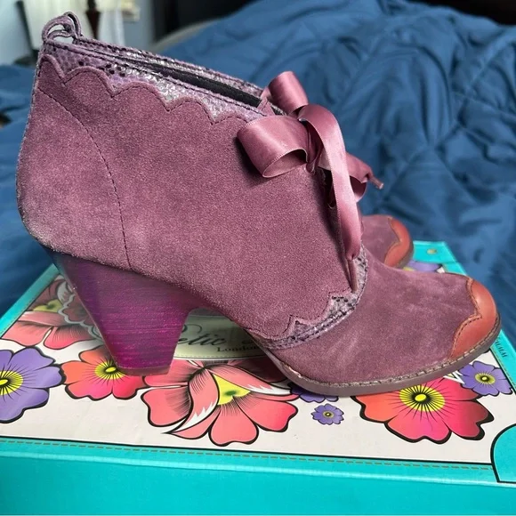 Poetic License London Elegant Purple suede Women's boots - Picture 3 of 8